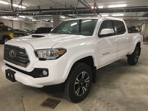 Used 2017 Toyota Tacoma Crew Cab V6 TRD OFF ROAD for Sale - $39995 ...