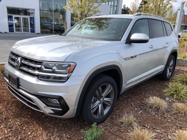 Used 2018 Volkswagen Atlas Highline V6 4Motion w/ R-Line Package for ...