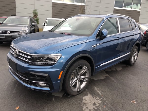 Used 2018 Volkswagen Tiguan Highline 4Motion W/ R-Line & Drivers Assist ...