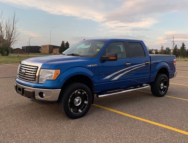 Used 2011 Ford F 150 Xlt Supercrew 4x4 Tonneau Cover Blue 173 329 Km For Sale 19800 0 Southland Volkswagen B3956a
