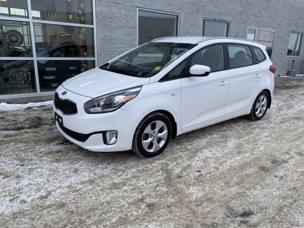 Used 2014 Kia Rondo Lx 7 Passenger Polar 147 300 Km For Sale