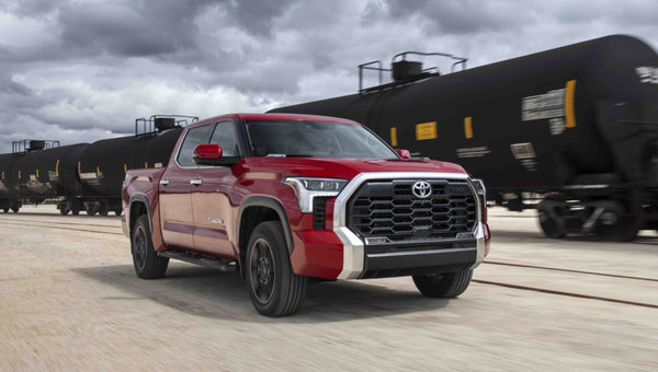 What Can a 2026 Toyota Tundra Hybrid CrewMax Limited L Carry?