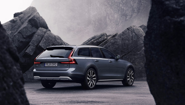 Volvo's Drive towards a Greener Future: Mild Hybrid, Plug-in Hybrid, and Fully Electric Explained