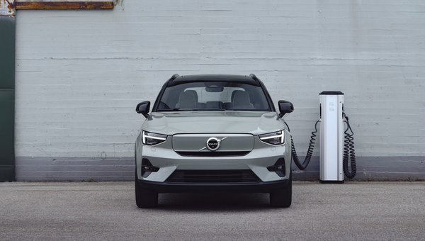 Four Reasons to Choose the 2023 Volvo XC40 Recharge Electric Vehicle