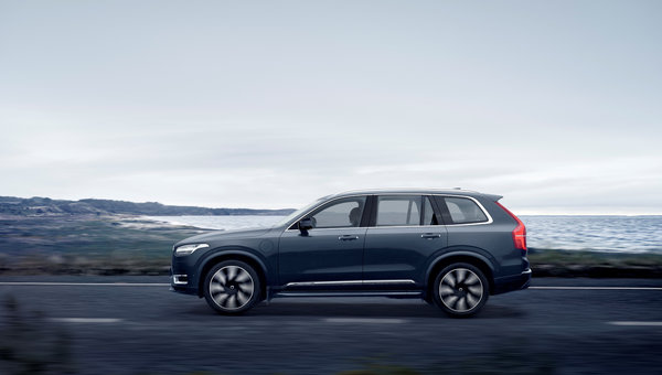 The Volvo XC90 Recharge: A Symphony of Luxury and Efficiency