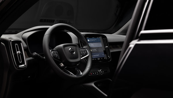 Sustainable Luxury Materials in the 2025 Volvo EX40: Interior Design Guide
