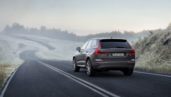 2021 Volvo XC60 vs. 2021 Mercedes-Benz GLE: The XC60 Offers The Best Value