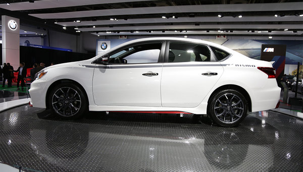 La Nissan Sentra Nismo 2017 est au Salon de l’Auto de Montréal