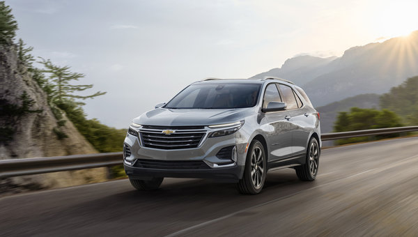 Chevrolet Equinox 2023 : Supérieur à bien des égards au Honda CR-V 2023