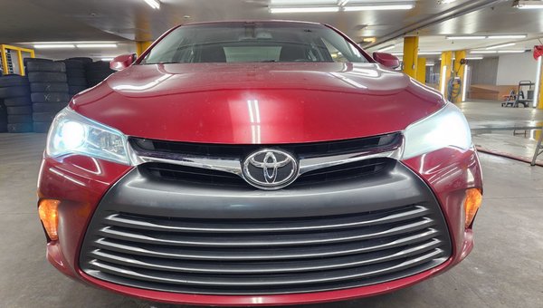 Polissage de phares chez Angers Toyota