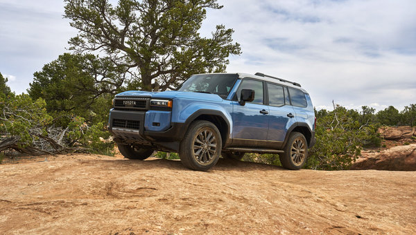 Maîtrisez tous les terrains : votre guide des technologies tout-terrain du Land Cruiser 2025