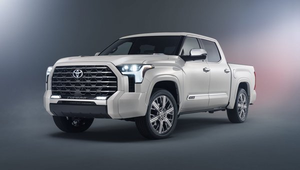 Questions fréquentes sur le Toyota Tundra CrewMax Hybride 2026