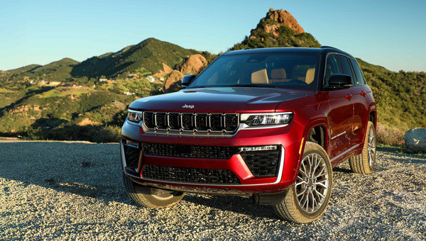 Grand Cherokee 2026 : deux rangées ou trois rangées pour votre famille?