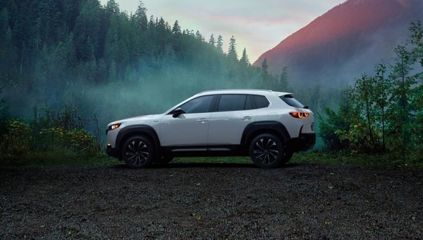 2025 Mazda CX-50 Hybrid: Efficiency Without Compromise