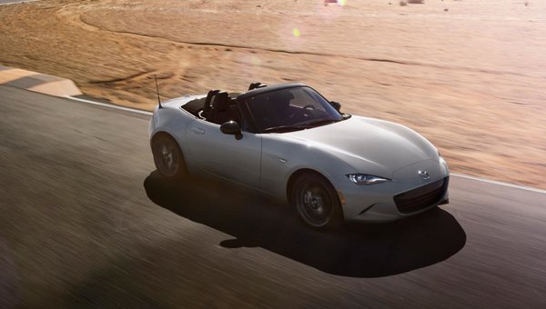 Mazda MX-5 2024: the queen of convertibles
