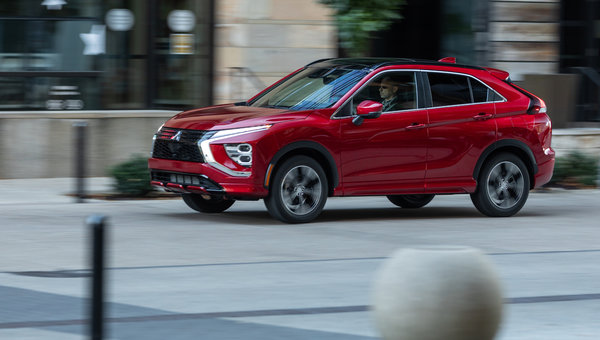 2026 Mitsubishi Eclipse Cross: Driver-Assist Technology That Keeps You Confident in Your Daily Commute