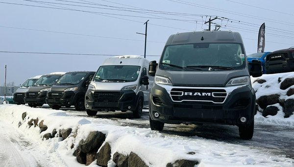 Explorez l'Univers des Vans RAM ProMaster avec Performance Laurentides