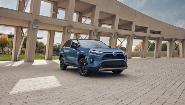 L'imparable Toyota RAV4 2024 : à la conquête de toutes les aventures