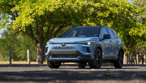 Toyota Corolla Cross hybride 2026 – Format compact, grande polyvalence pour les routes du Saguenay