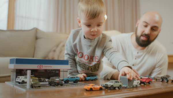 Toyota : Une passion qui se transmet de génération en génération