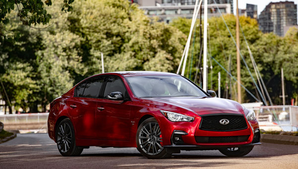 Trois raisons d'envisager une Infiniti Q50 2022