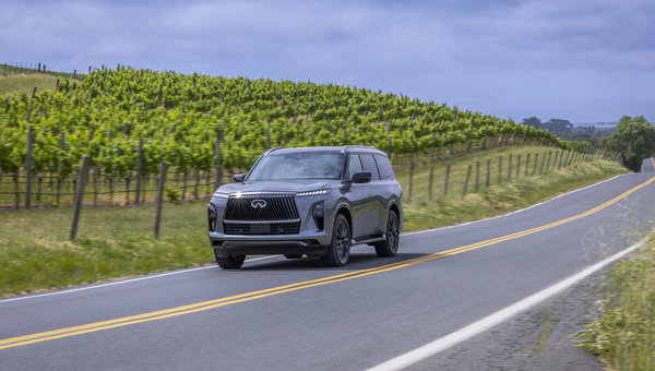 Qu'est-ce qui distingue l'Infiniti QX80 Autograph 2025?