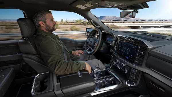 Adaptive Cruise vs. Hands-Free Driving: What Ford BlueCruise, Mazda MRCC, and Land Rover Actually Do