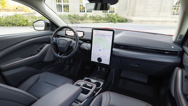 How Over-the-Air Software Updates Are Changing the Way Cars Improve Over Time