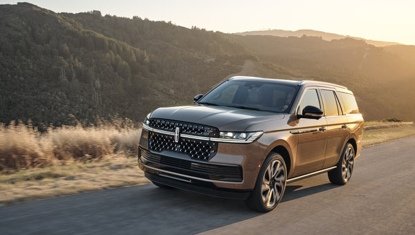 Standard or Extended Length: How to Choose Between the 2027 Lincoln Navigator and Navigator L