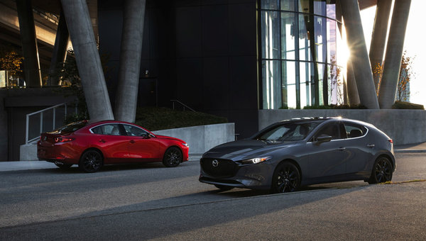 How does the new 2023 Mazda3 compare to the 2023 Honda Civic?