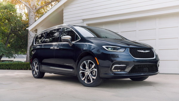 2022 Chrysler Pacifica : The perfect summer vacation vehicle