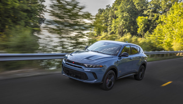 This is the new 2023 Dodge Hornet SUV