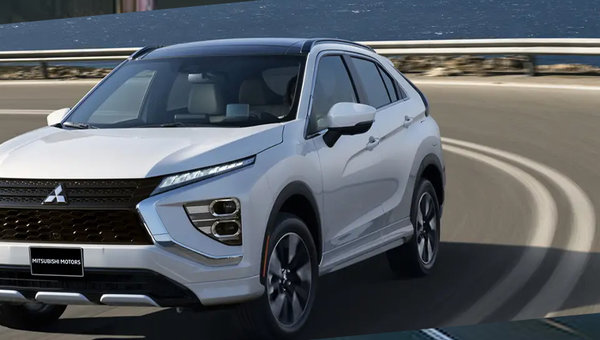 2023 Mitsubishi Eclipse Cross: Specs & Features