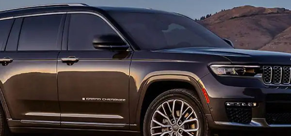 2023 Jeep Grand Cherokee trims Available in Canada
