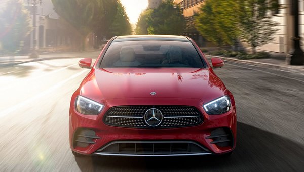 Jetons un coup d'œil à l'intérieur de la future berline Classe E 2024