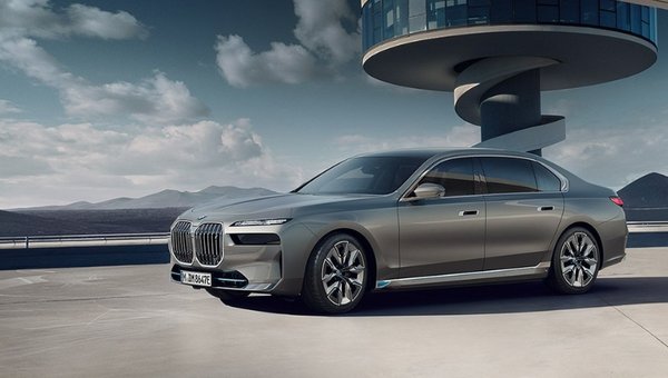 2023 BMW i7 - Now in Aurora, ON