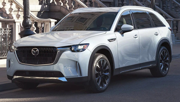Is Mazda bringing a 3.3-Litre I6 hybrid to Canada?