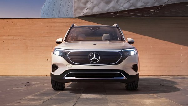 Mercedes-Benz EQB 2023 VUS | Réservez la vôtre à Dollard-des-Ormeaux !