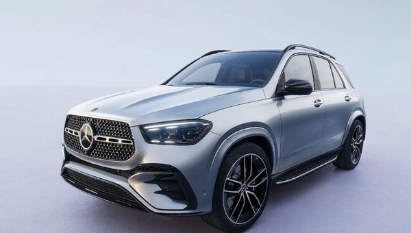 Mercedes-Benz GLE 2024 | Réservez la vôtre à Montréal !