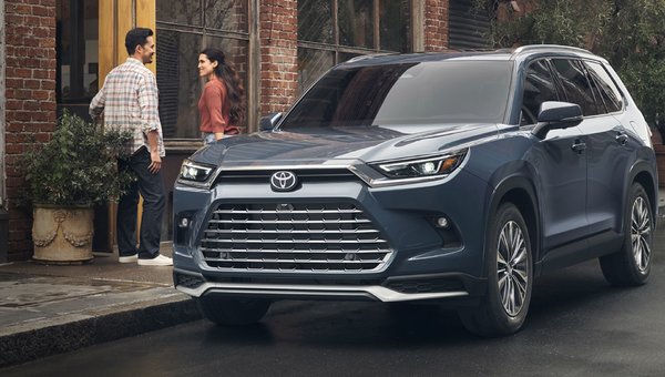 2024 Toyota Grand Highlander: A New Best-Seller