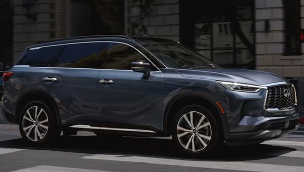 2024 Infiniti QX60 in North Vancouver