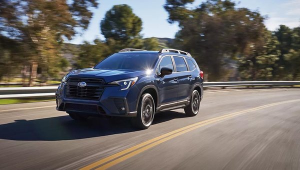 Subaru Ascent 2024 : le nouveau VUS à trois rangées à Dorval, QC