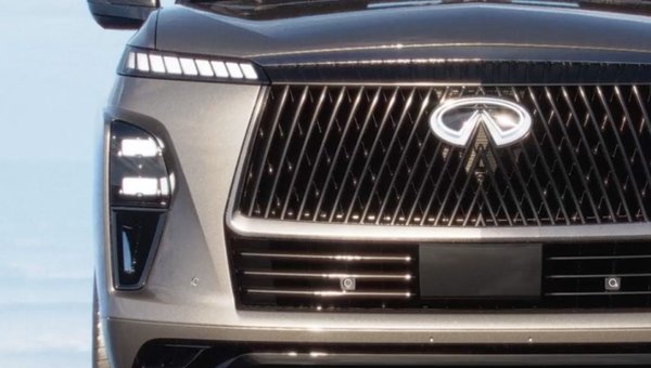 The All New 2025 Infiniti QX80 in Calgary