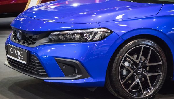The Thrilling 2025 Civic Sedan Hybrid Coming Summer 2024