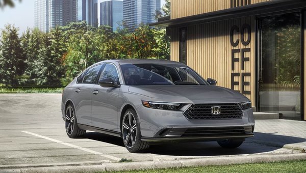 2024 Honda Accord Hybrid in Calgary