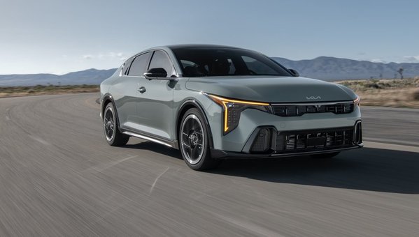 2025 Kia K4