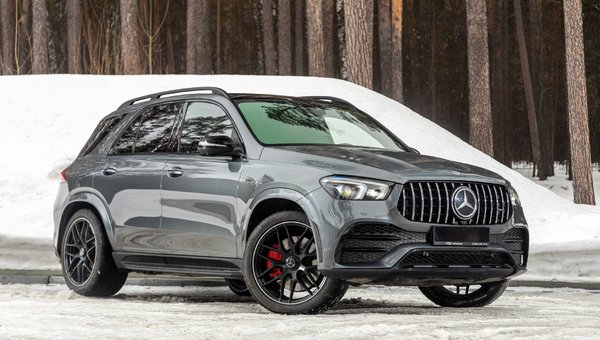Experience the Luxury of the 2024 Mercedes-Benz GLE