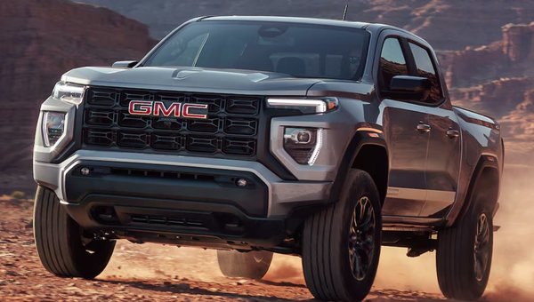 GMC Canyon AT4 2024 | GMC à Saint-Léonard