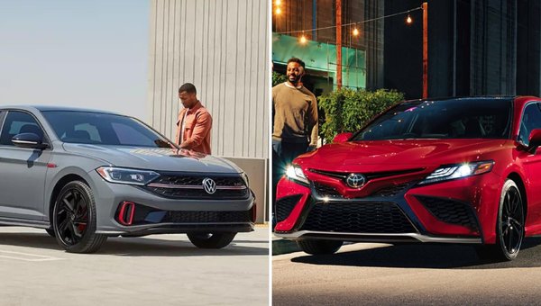 Comparaison entre la Volkswagen Jetta GLI 2024 et la Toyota Camry 2024