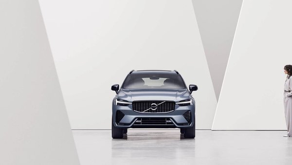 The 2025 Volvo XC60: Safety You Can Count On Every Drive